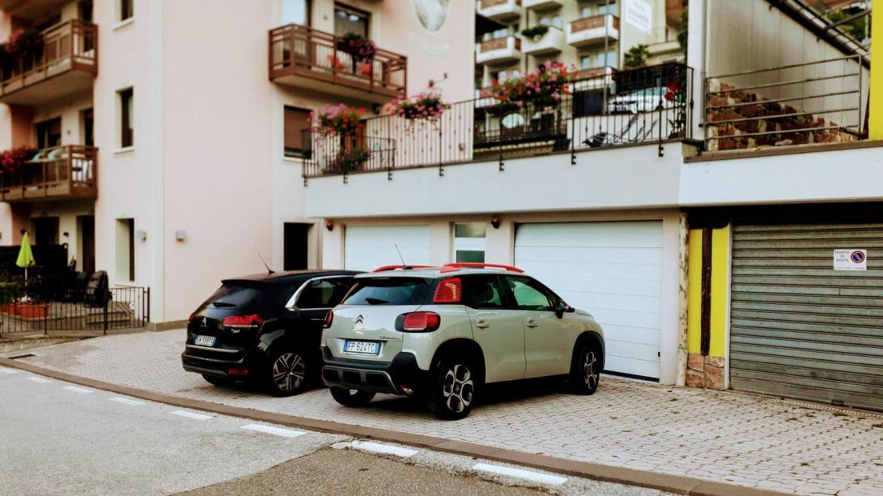 Casa Dorigoni A Molveno Apartamento Exterior foto